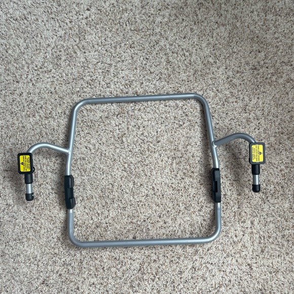 Chicco keyfit car seat adapter for BOB single stroller - Picture 2 of 2